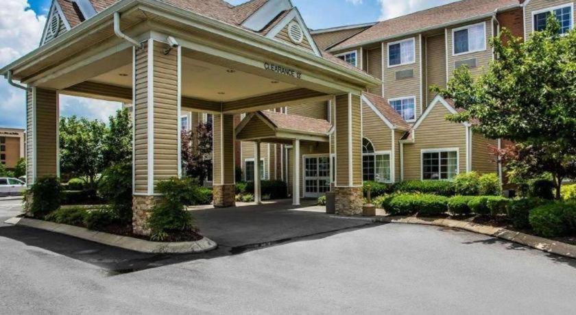 Quality Inn & Suites Маунт-Джулиет Экстерьер фото